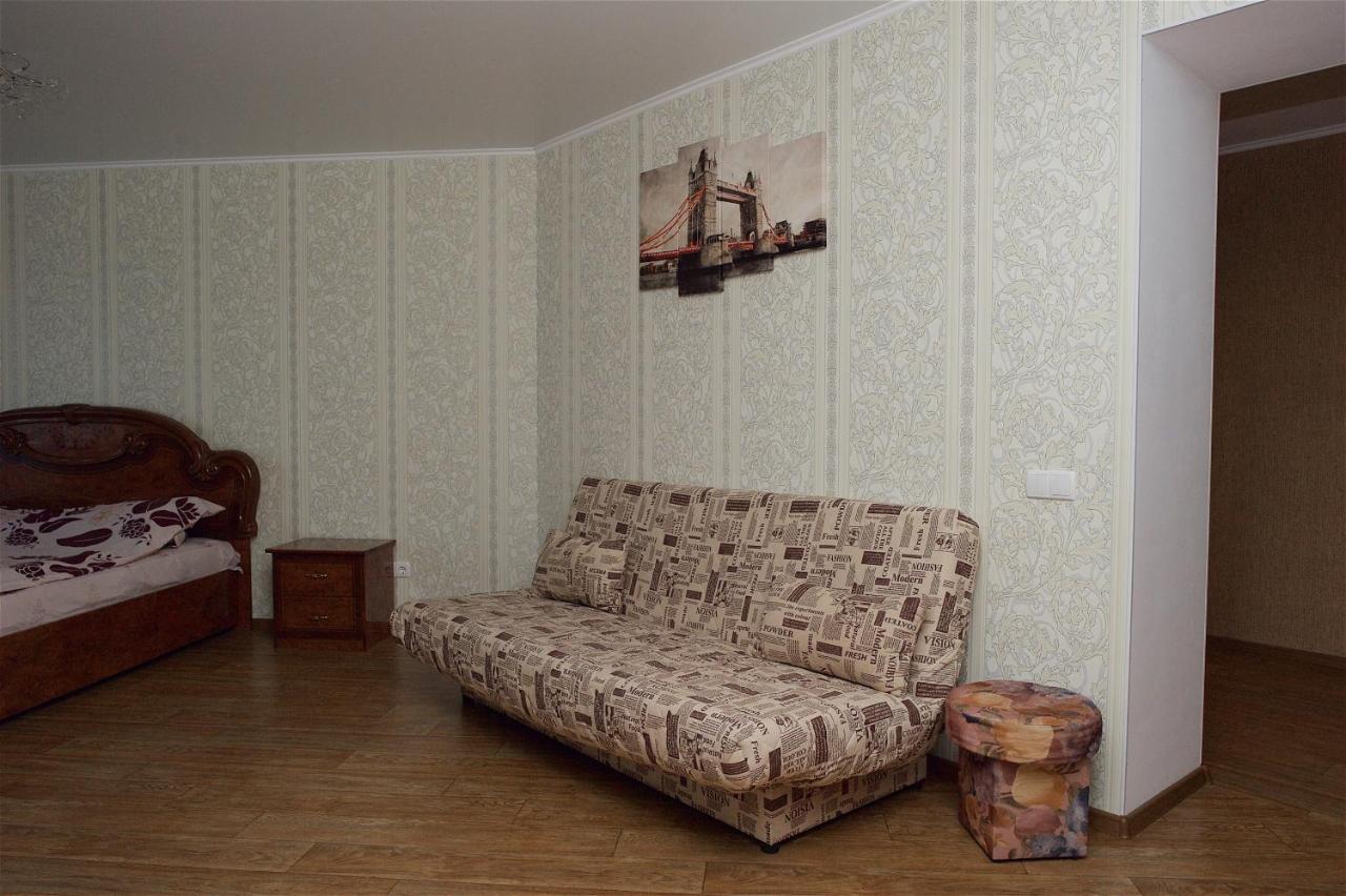 Двохкімнатні Апартаменти В Новому Жк Біля Дніпра! Tcherkassy Extérieur photo